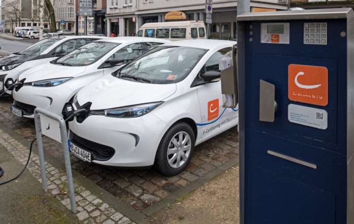 Renault Zoe von Cambio beim Laden